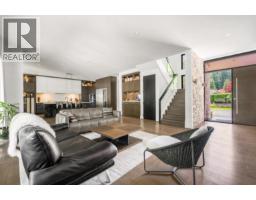 3430 Aintree Drive, North Vancouver, BC V7R4E3 Photo 10