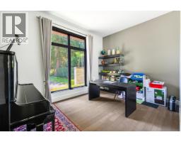 3430 Aintree Drive, North Vancouver, BC V7R4E3 Photo 11