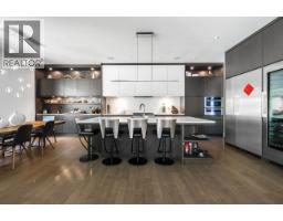 3430 Aintree Drive, North Vancouver, BC V7R4E3 Photo 6