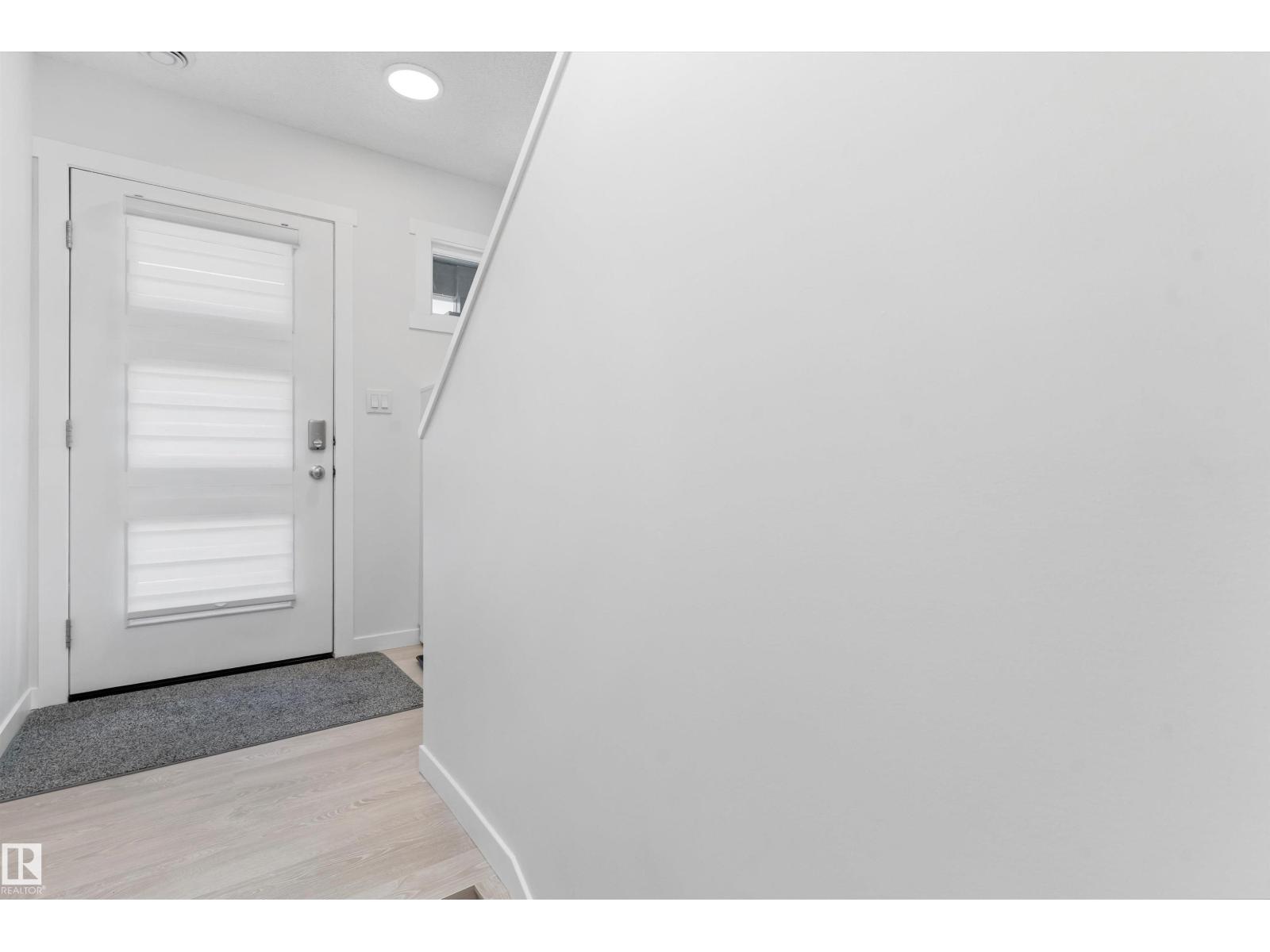 #31 – 1203 163 Street SW, Glenridding Heights — photo 5 of 24: Property photo
