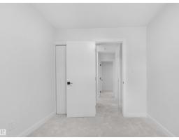 126 Woodstock Nw, Edmonton, AB T5T0H6 Photo 19