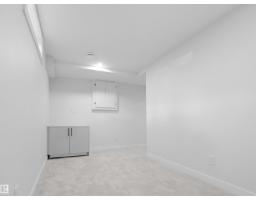 126 Woodstock Nw, Edmonton, AB T5T0H6 Photo 20