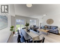 Living room - 975 Zeller Crescent, Kitchener, ON N2A0C9 Photo 7