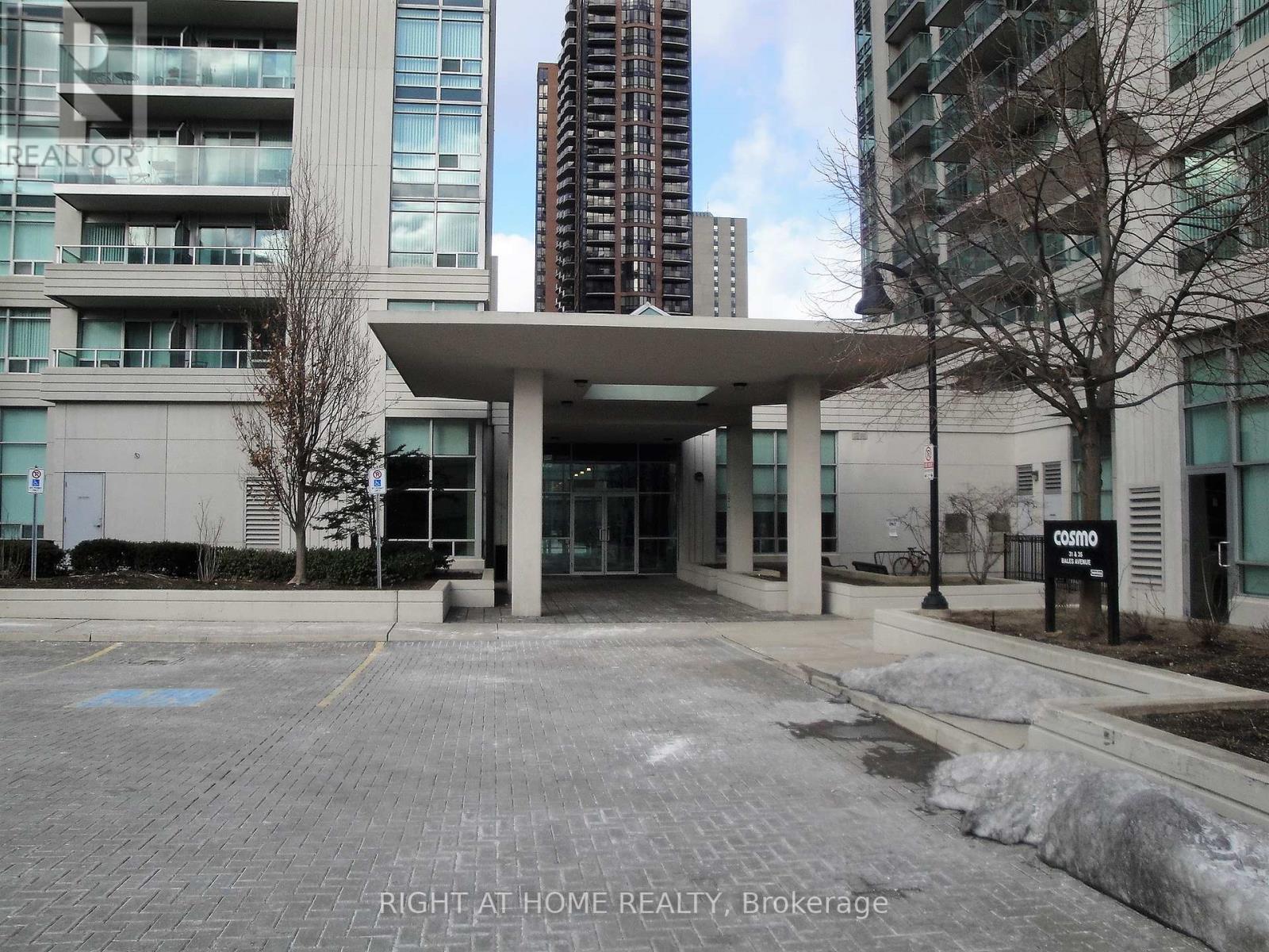 2110 - 35 BALES AVENUE, Toronto (Willowdale East) — photo 2