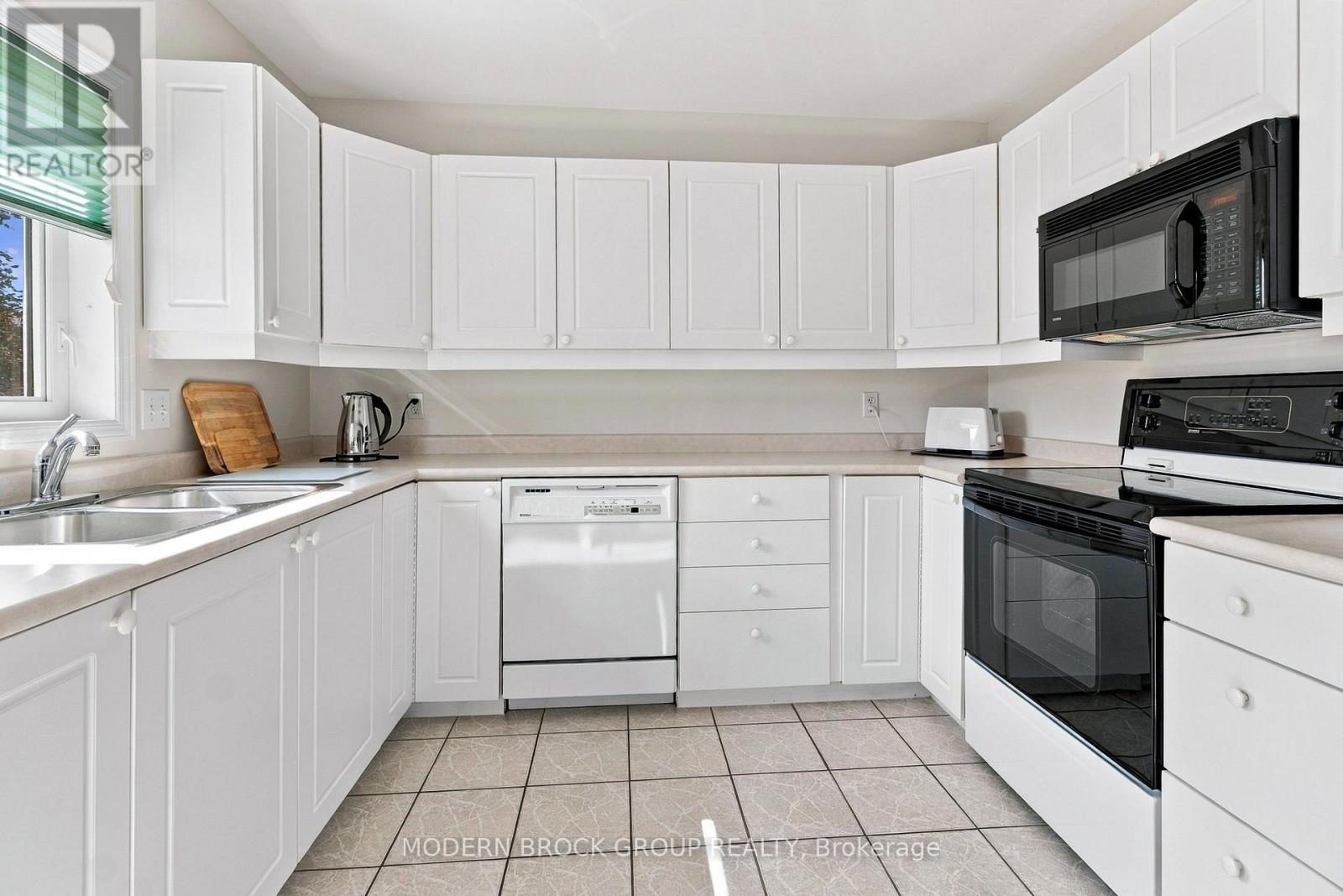 230 BELEY STREET - Image 13