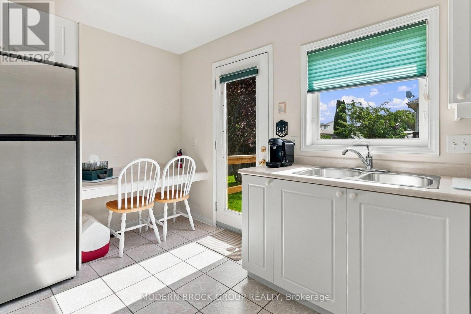 230 BELEY STREET - Image 17