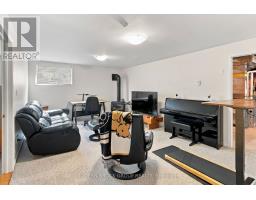230 Beley Street, Brockville, ON K6V7J7 Photo 29