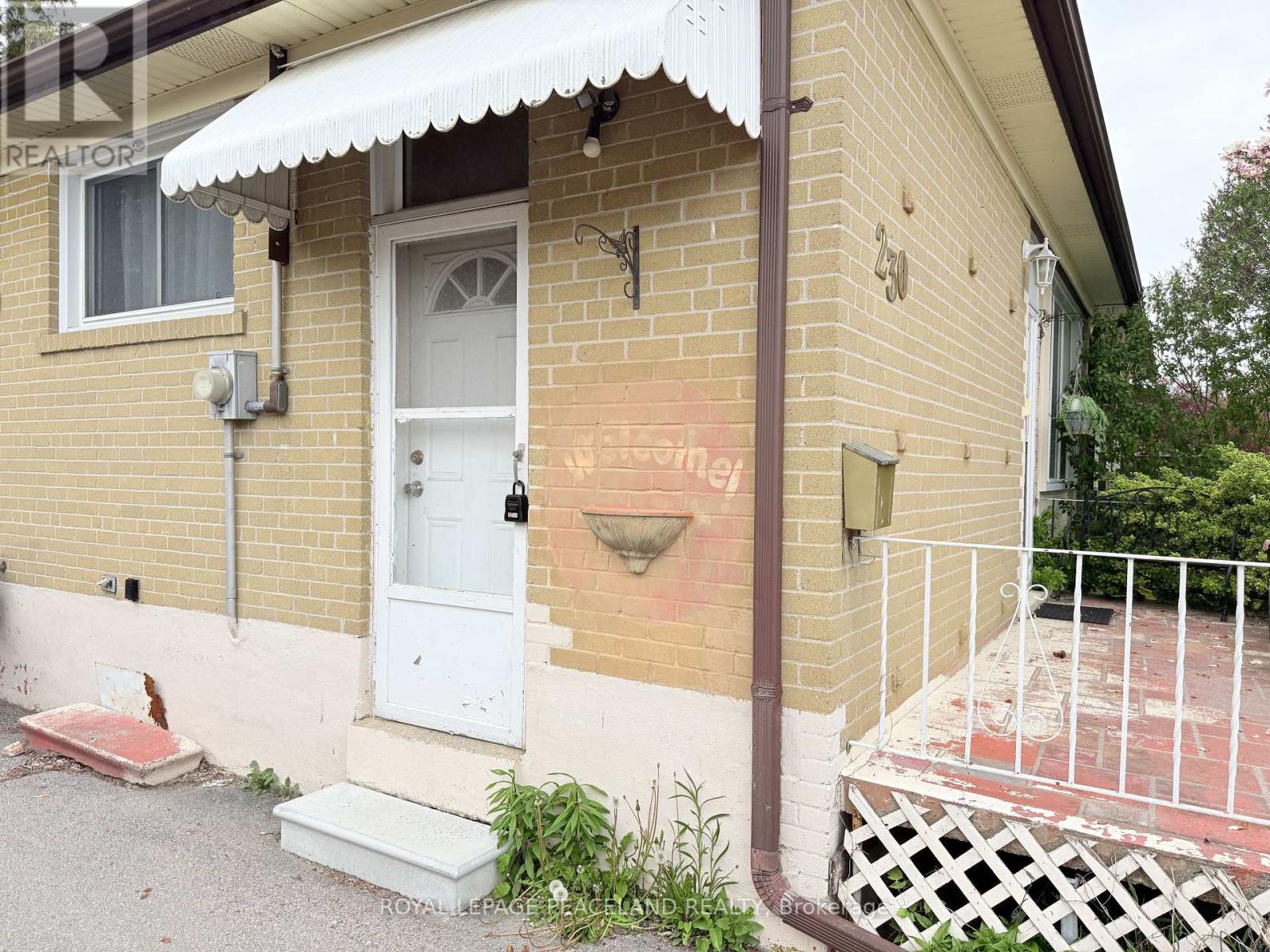 BASEMENT - 230 AXMINSTER DRIVE, Richmond Hill (Crosby) — photo 2