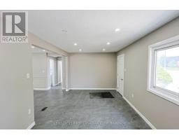Upper Unit - 1775 Oxford Street E, London East, ON N5V2Z6 Photo 11