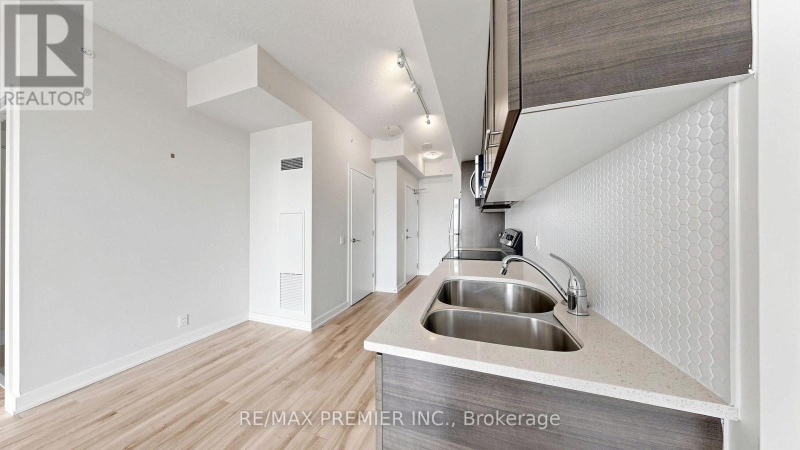 4706 - 2200 LAKE SHORE BOULEVARD W, Toronto (Mimico) — photo 6
