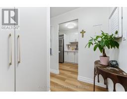 1203 - 2263 Marine Drive, Oakville, ON L6L5K1 Photo 7