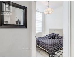 105 - 1 Neighbourhood Lane, Toronto, ON M8Y0C2 Photo 13