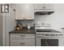 315 9560 Fifth St, Sidney, BC V8L2W5 Photo 13
