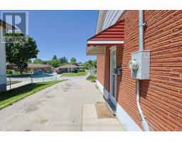 Upper - 268 Burlington Crescent, London South, ON N5Z3G5 Photo 18