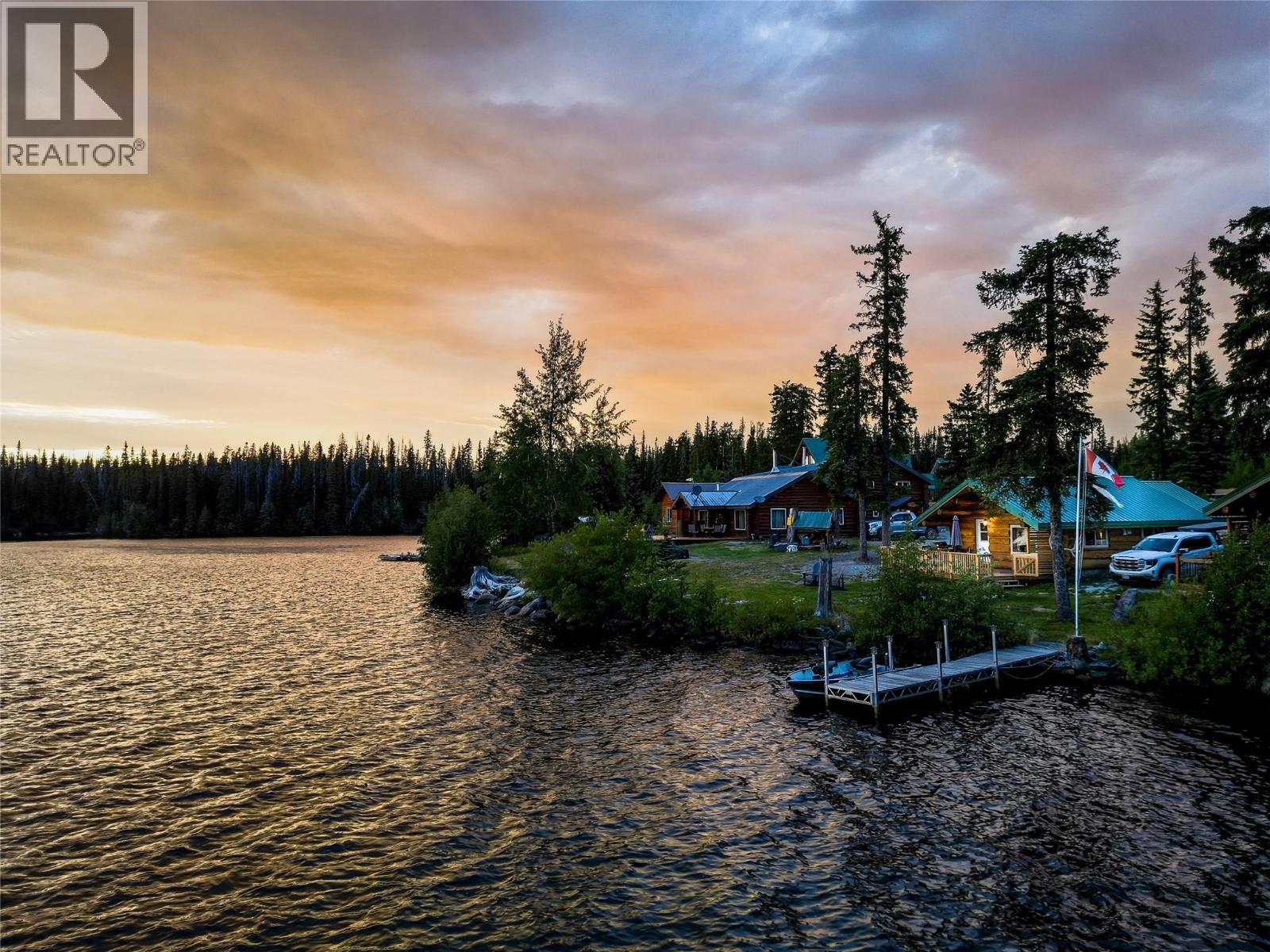 Cabin 10 Hatheume Lake Lodge - Image 6