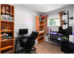 3648 Island Hwy S, Campbell River, BC V9W1E6 Photo 15