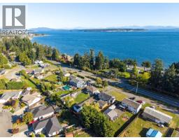 3648 Island Hwy S, Campbell River, BC V9W1E6 Photo 40