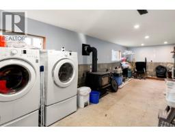 3648 Island Hwy S, Campbell River, BC V9W1E6 Photo 23