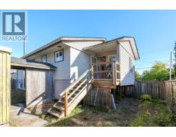 3648 Island Hwy S, Campbell River, BC V9W1E6 Photo 34