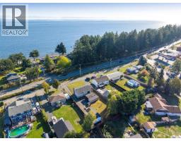 3648 Island Hwy S, Campbell River, BC V9W1E6 Photo 39