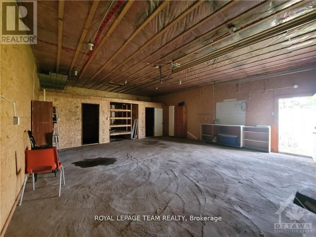 3 - 561 ST-PHILIPPE STREET, Alfred and Plantagenet — photo 4