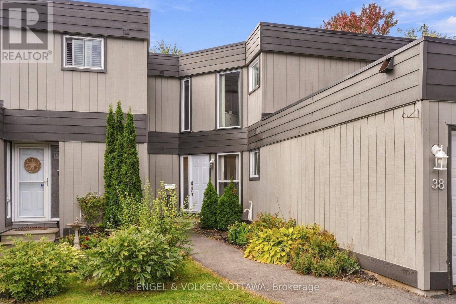 38 COMPATA WAY, Ottawa — photo 2