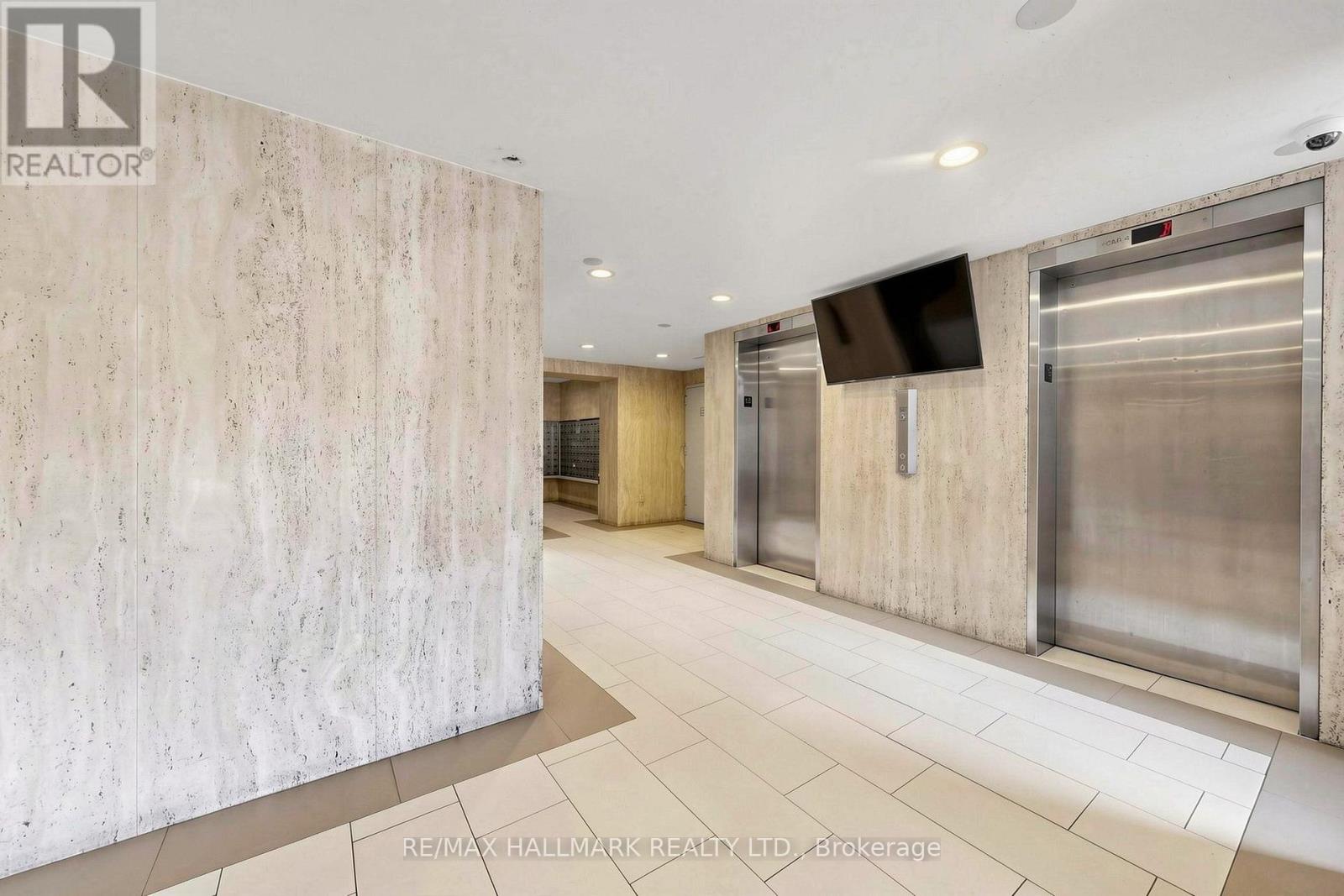 1512 - 100 LEEWARD GLENWAY, Toronto (Flemingdon Park) — photo 9