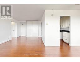 1512 - 100 Leeward Glenway, Toronto, ON M3C2Z1 Photo 20