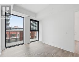 707 - 25 Frederick Todd Way, Toronto, ON M4G0C9 Photo 7