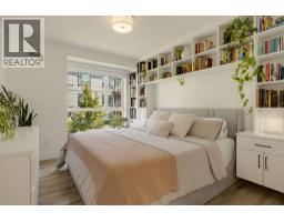 234 735 W 15th Street, North Vancouver, BC V7M0B8 Photo 11
