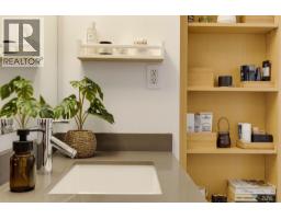 234 735 W 15th Street, North Vancouver, BC V7M0B8 Photo 16