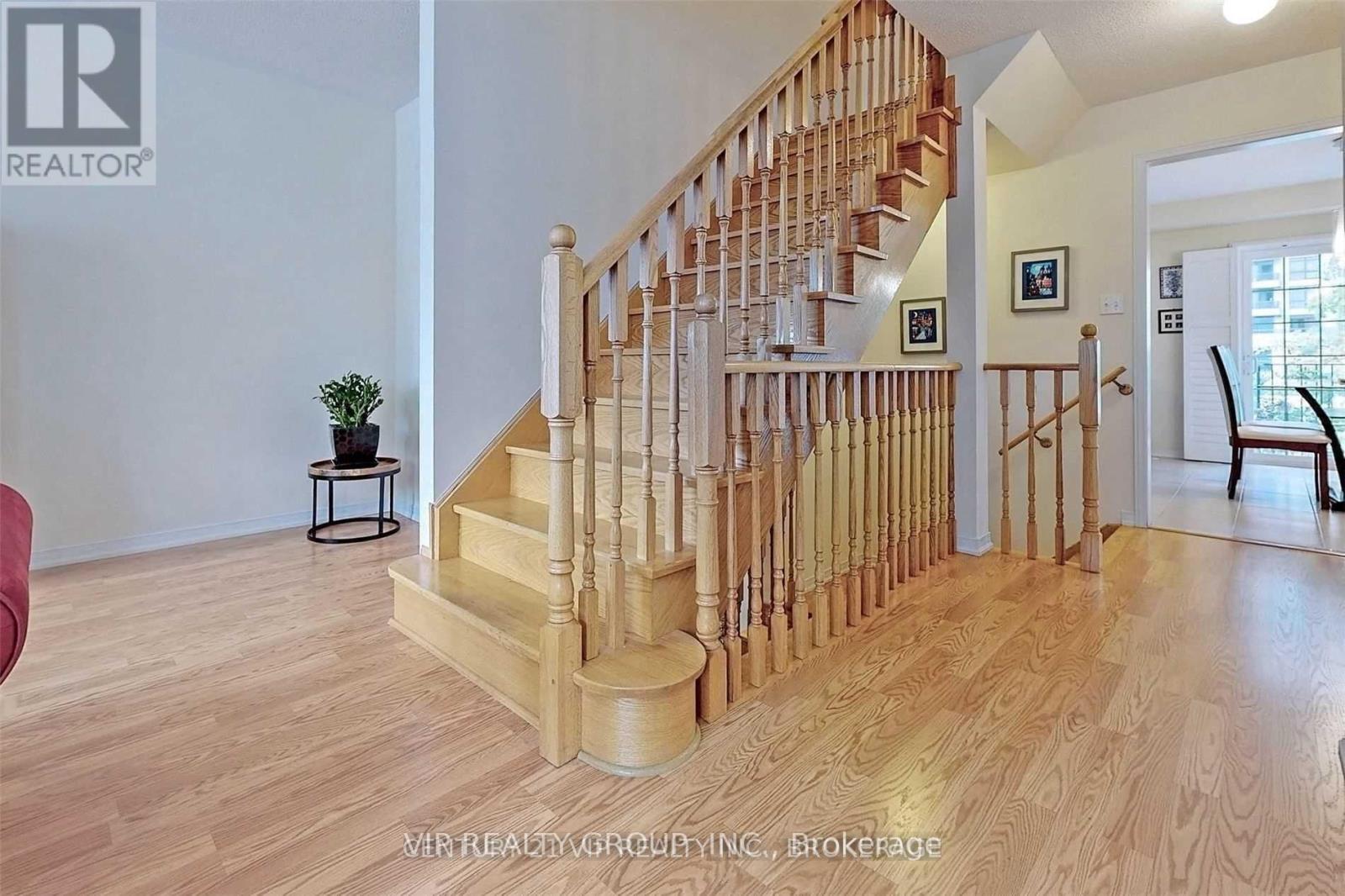 294 CHURCH STREET S, Richmond Hill (Harding) — photo 5