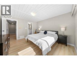 2763 Violet Street, North Vancouver, BC V7H2L7 Photo 21