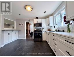 9 George Street, Severn, ON L0K1E0 Photo 12