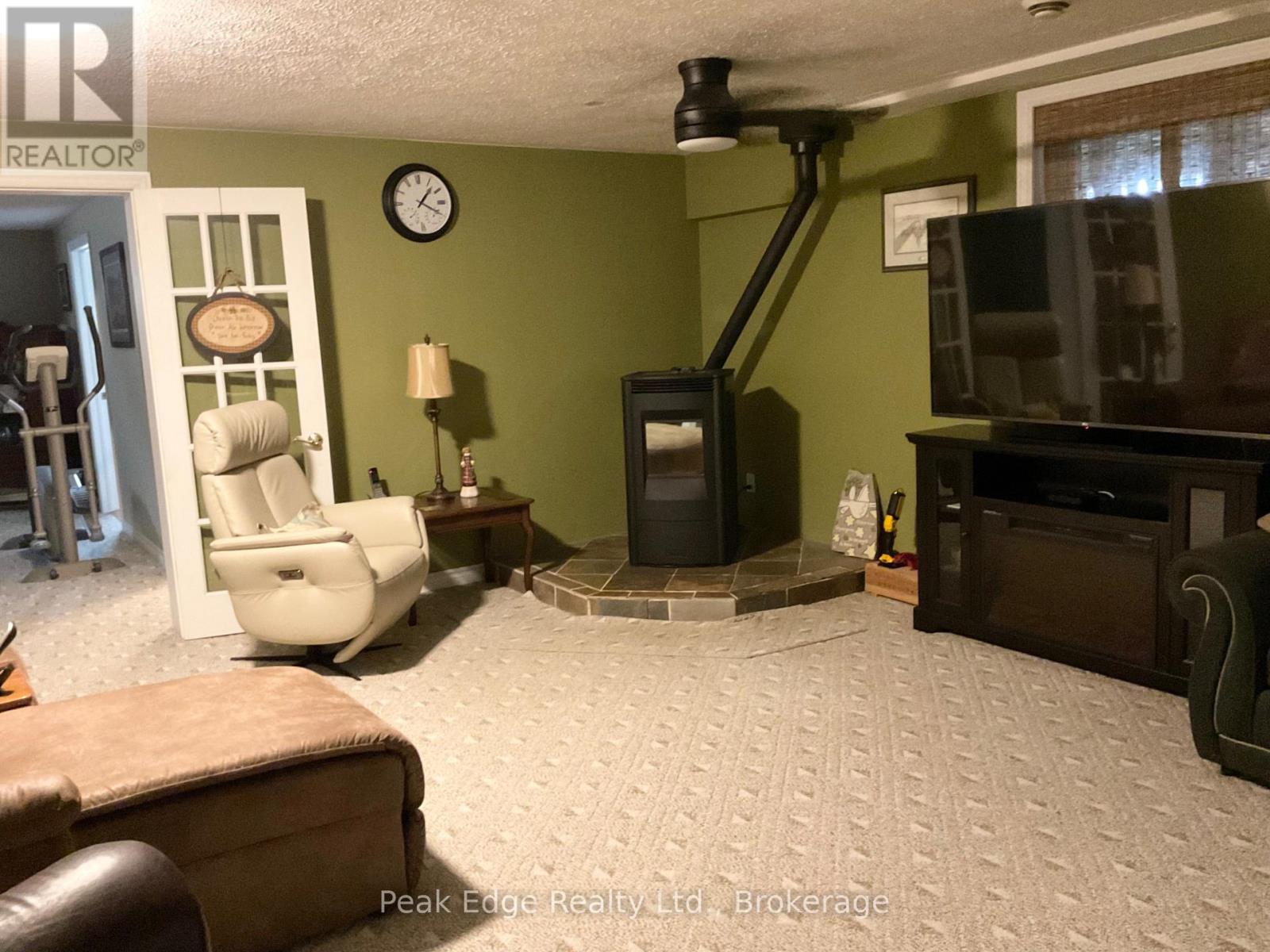 5439 WELLINGTON  2 ROAD - Image 33