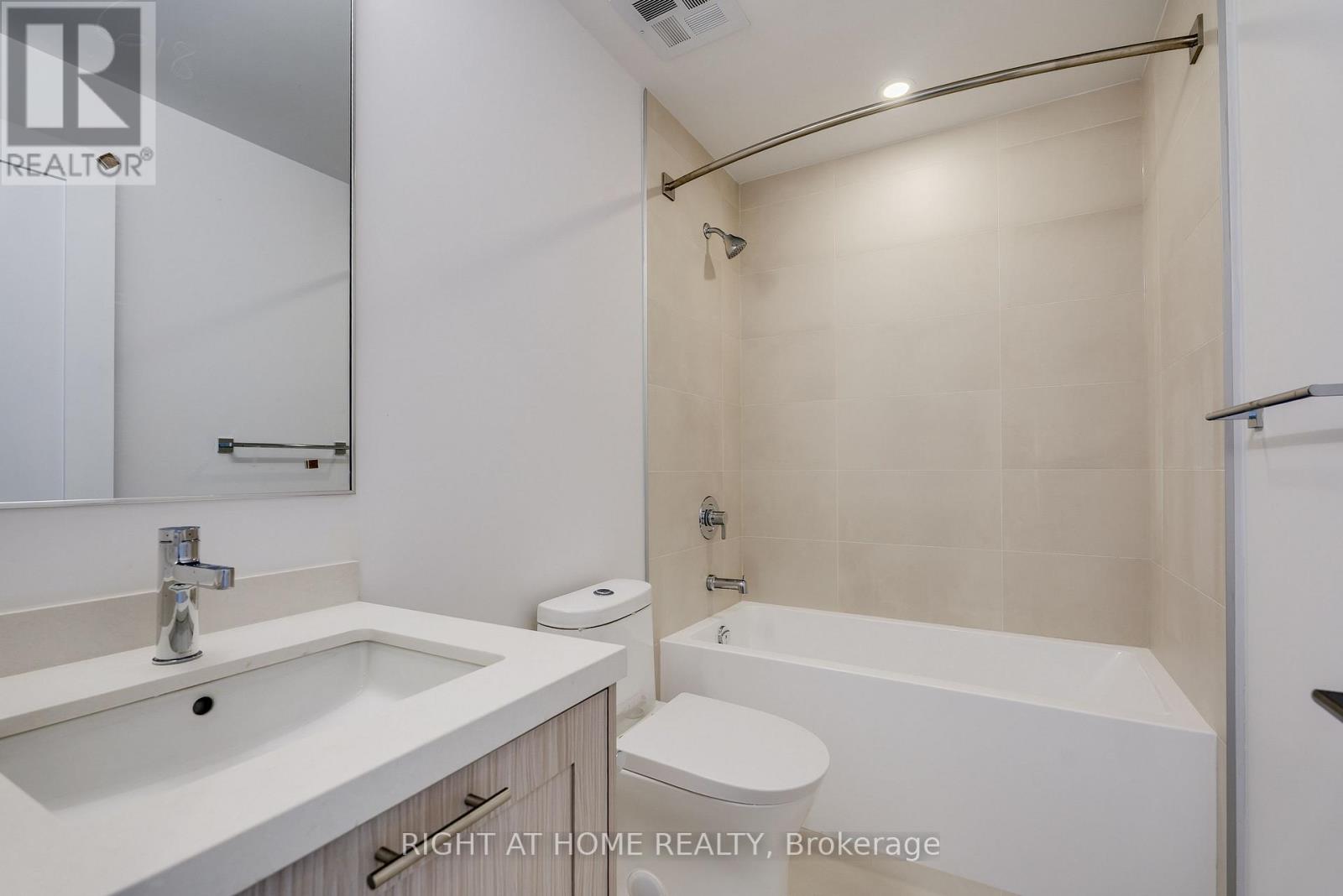 618 - 2946 DUNDAS STREET W, Toronto (Junction Area) — photo 5