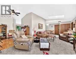 Laundry room - 5812 60 Street, Ponoka, AB T4J1L3 Photo 8