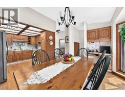 Family room - 5812 60 Street, Ponoka, AB T4J1L3 Photo 13
