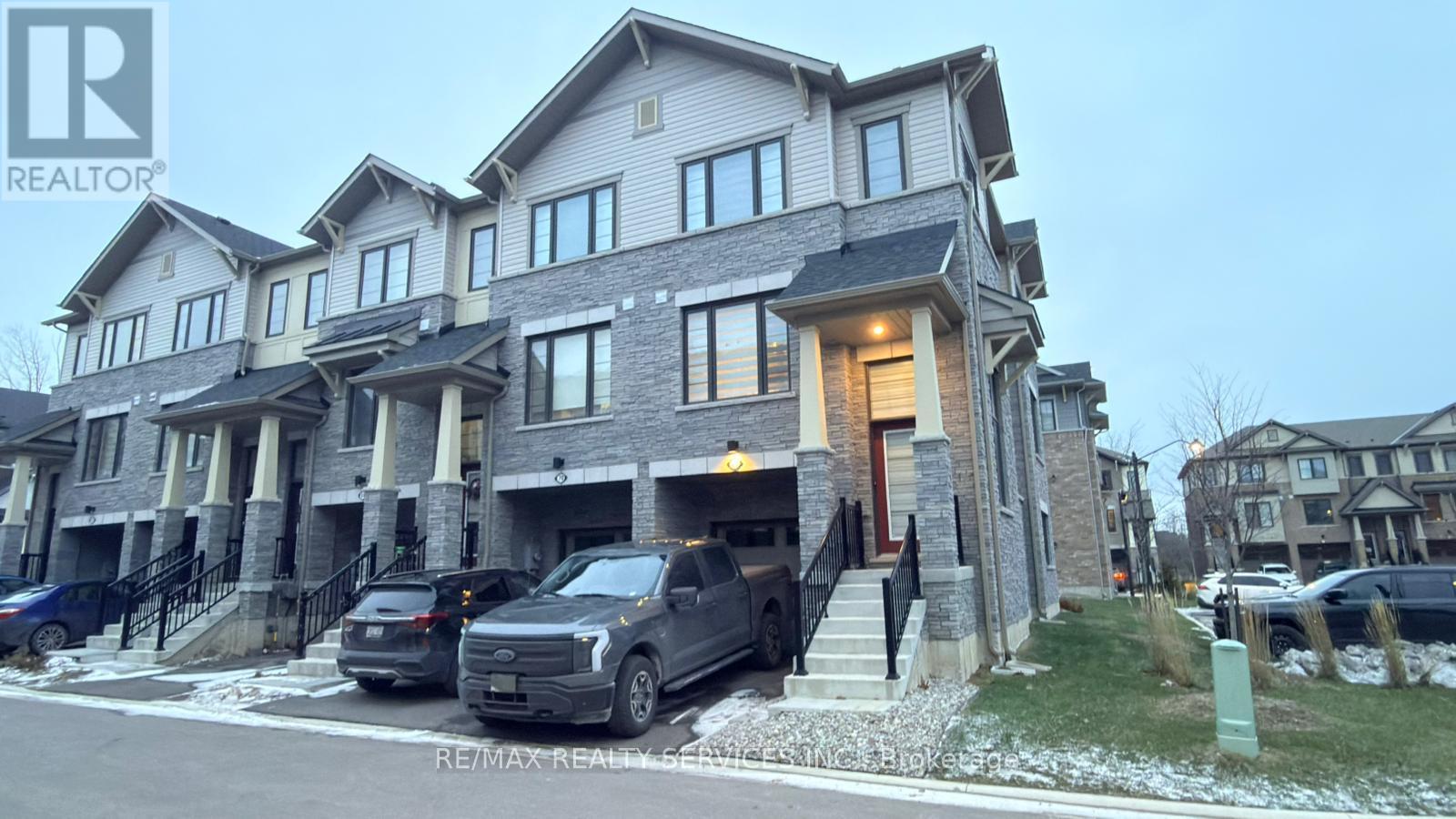 71 - 185 BEDROCK DRIVE, Hamilton (Stoney Creek Mountain) — photo 2