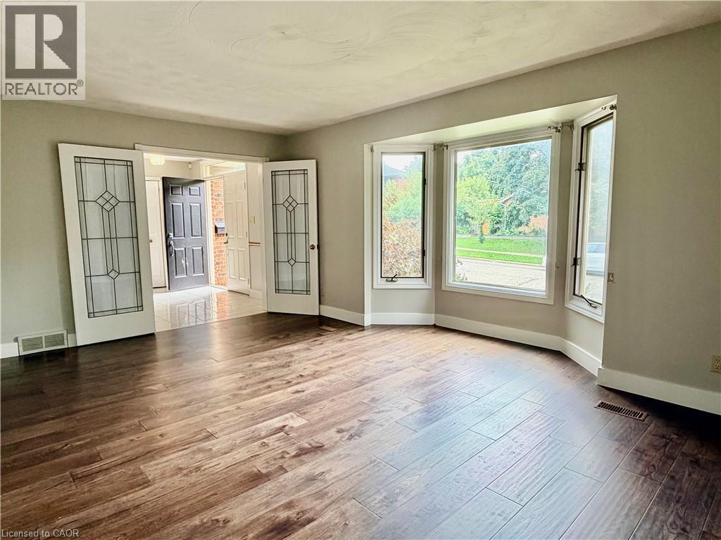 516 BRANSTONE Drive, Waterloo — photo 4