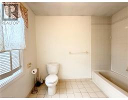 516 Branstone Drive, Waterloo, ON N2T2C2 Photo 30