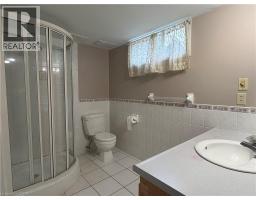 516 Branstone Drive, Waterloo, ON N2T2C2 Photo 34