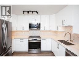 28 Midpark Gardens Se, Calgary, AB T2X1N7 Photo 11