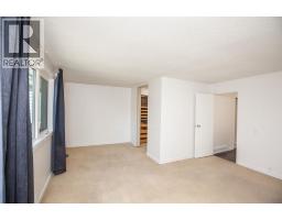 28 Midpark Gardens Se, Calgary, AB T2X1N7 Photo 17