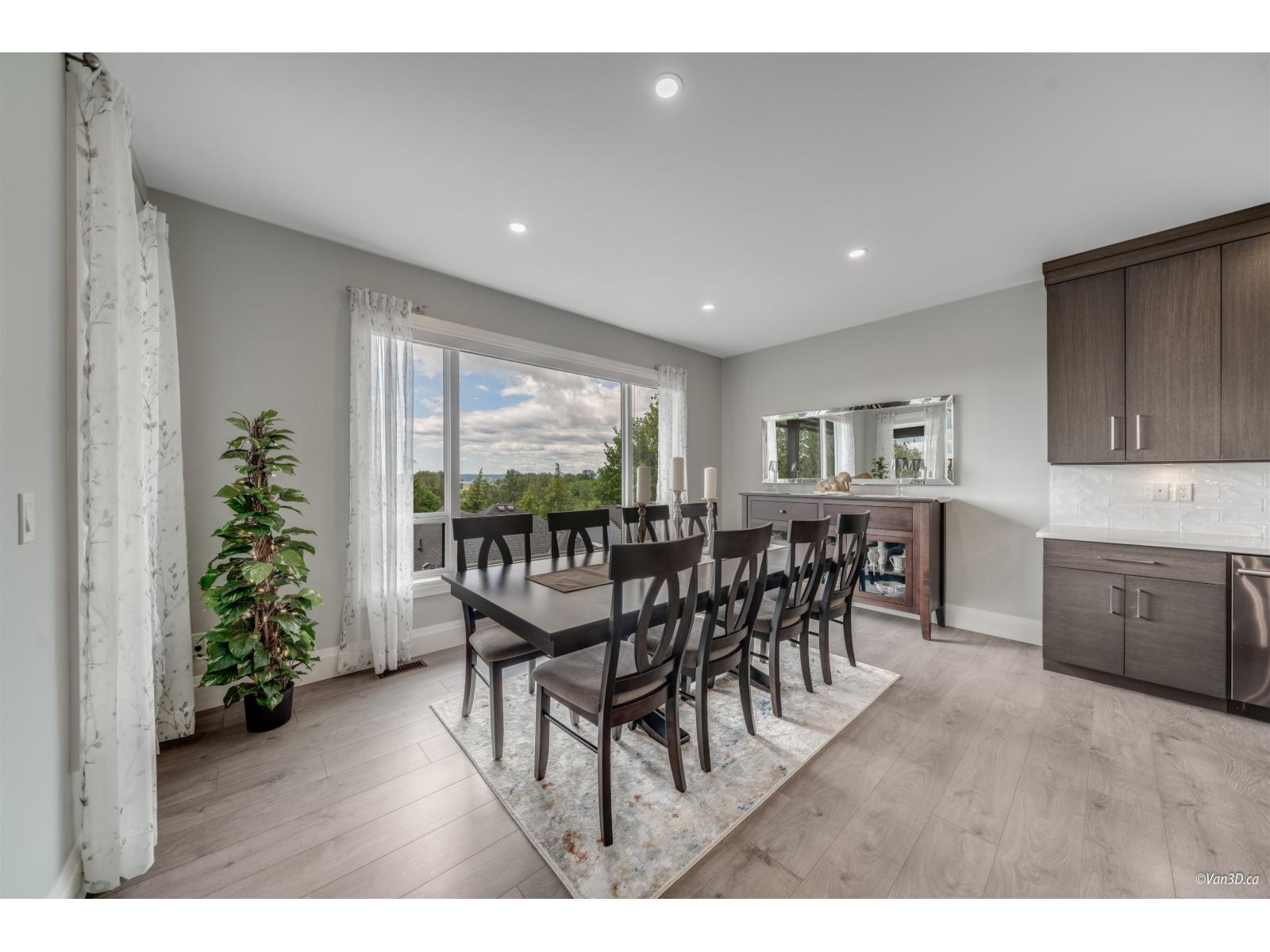 Photo of 39 4295 OLD CLAYBURN ROAD 18