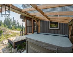 15 Falcon Drive, Oliver, BC  Photo 35