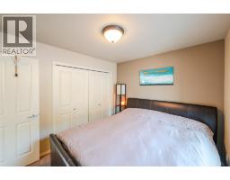 15 Falcon Drive, Oliver, BC  Photo 17