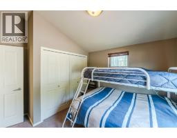 15 Falcon Drive, Oliver, BC  Photo 28