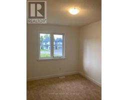 671 Rathburn Lane, Ottawa, ON K1T0V9 Photo 7