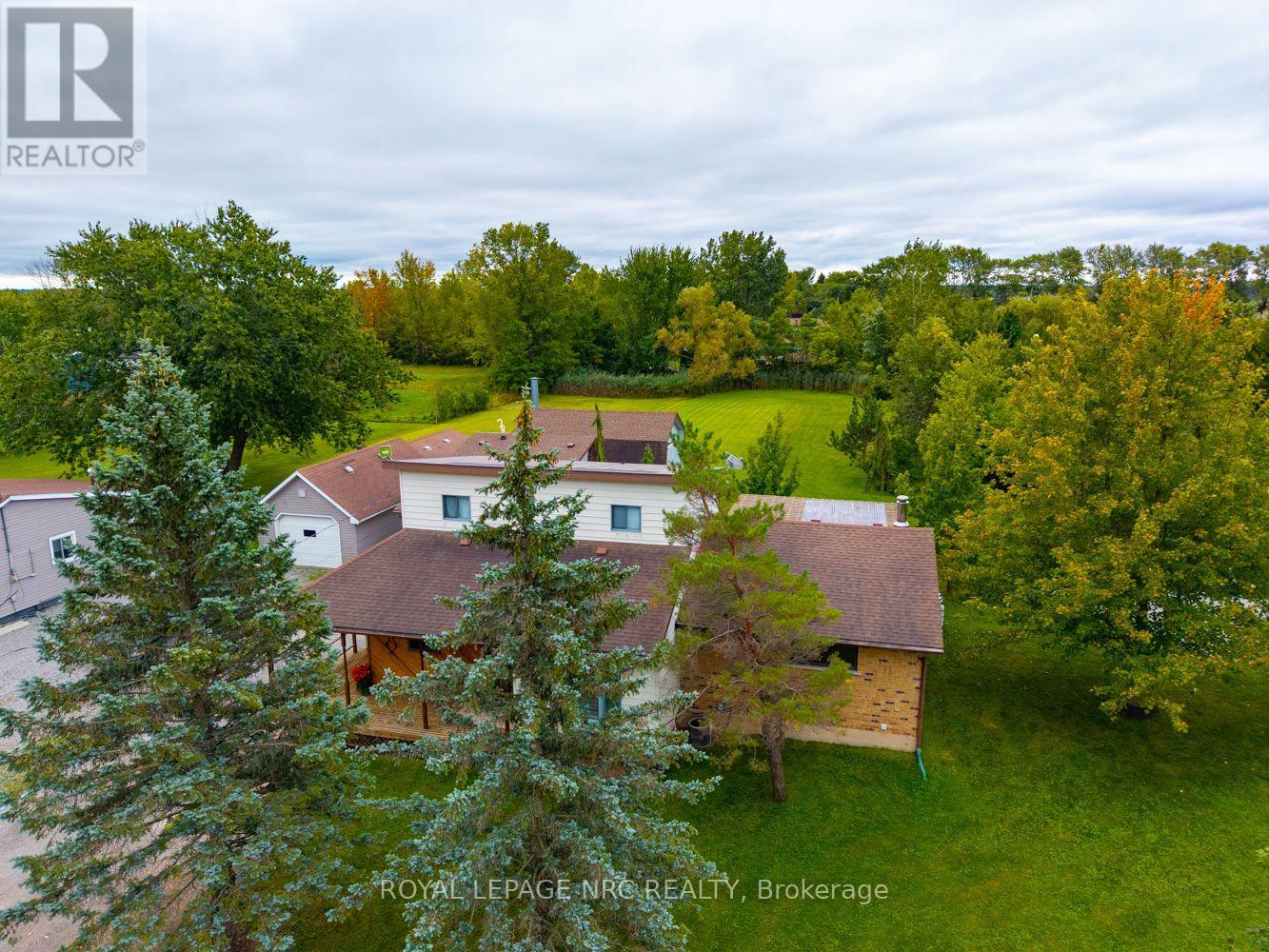 647 CHIPPAWA ROAD, Port Colborne (Bethel)